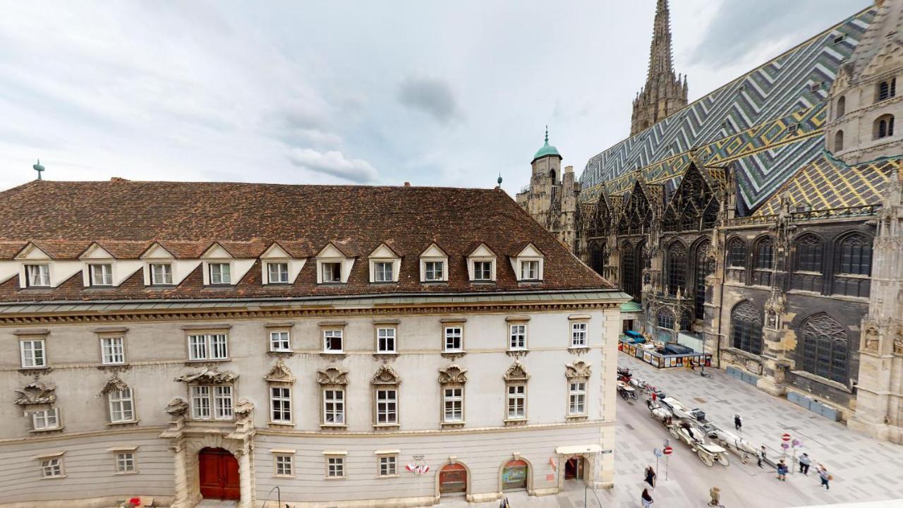 Chez Nadou- Exclusiv Loft At St Stephen Cathedral Vienna Lägenhet Exteriör bild